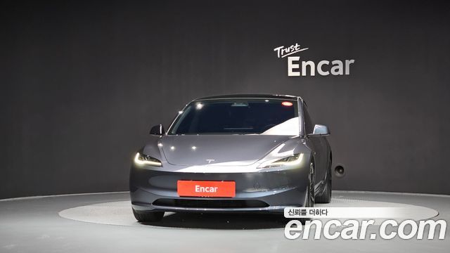 Tesla Model 3 2025 — photo 3