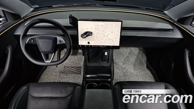 Tesla Model 3 2025 — photo 10