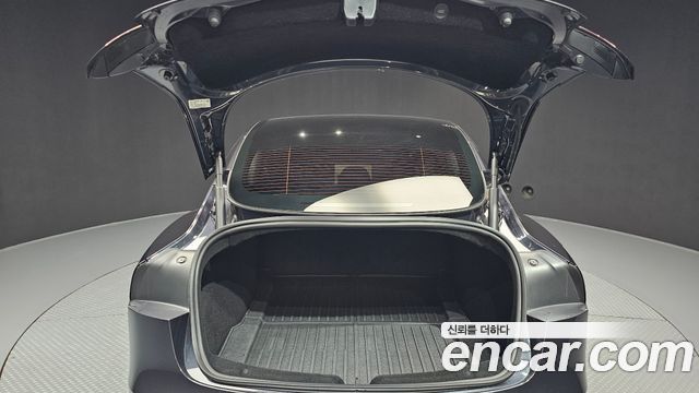 Tesla Model 3 2025 — photo 26