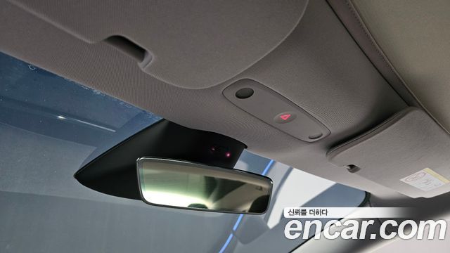 Tesla Model 3 2025 — photo 28
