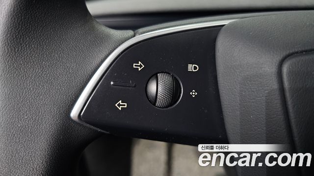 Tesla Model 3 2025 — photo 30