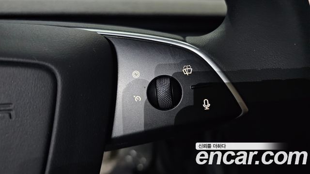 Tesla Model 3 2025 — photo 31