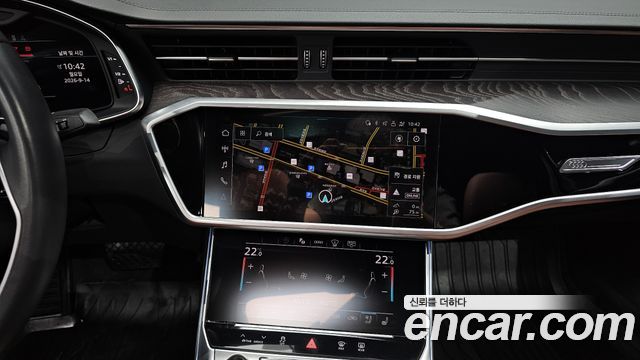 Audi A6 2023 — photo 14