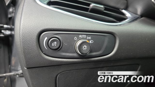 Chevrolet Korea Malibu 2017 — photo 20