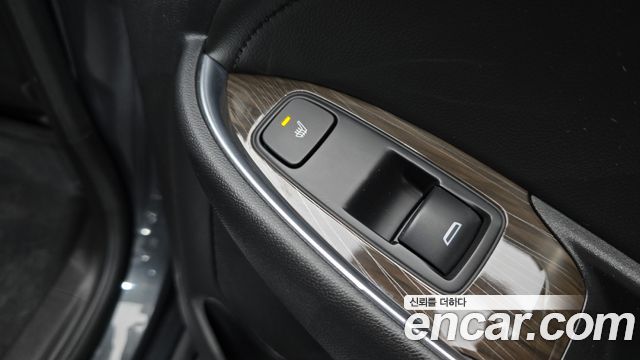 Chevrolet Korea Malibu 2017 — photo 26