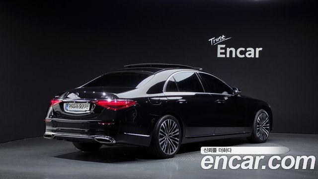 Mercedes-Benz S-Class 2021 — photo 2