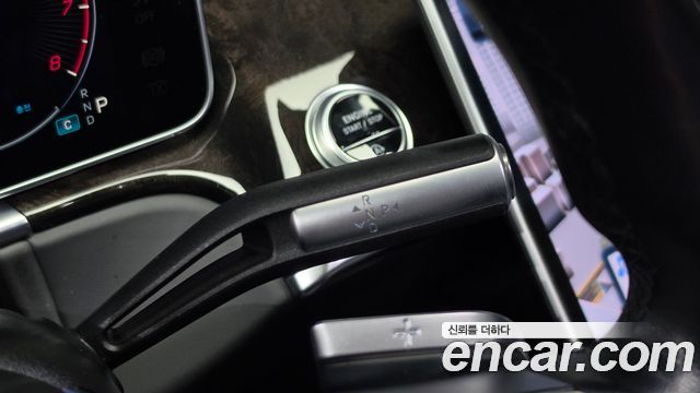 Mercedes-Benz S-Class 2021 — photo 9