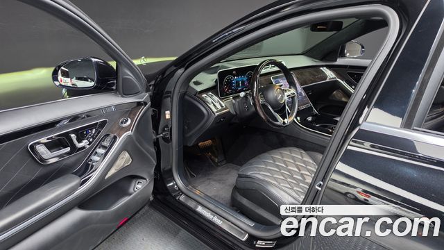 Mercedes-Benz S-Class 2021 — photo 10