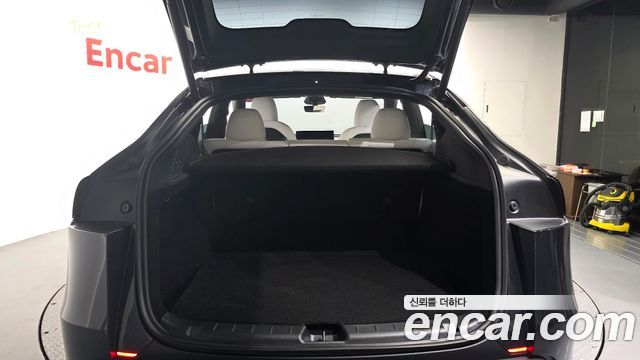 Tesla Model Y 2026 — photo 26