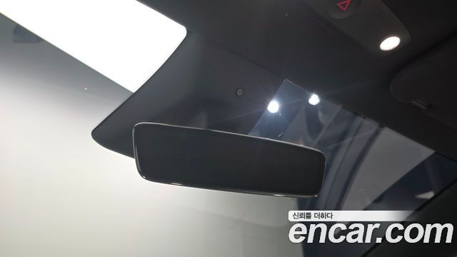 Tesla Model Y 2026 — photo 34