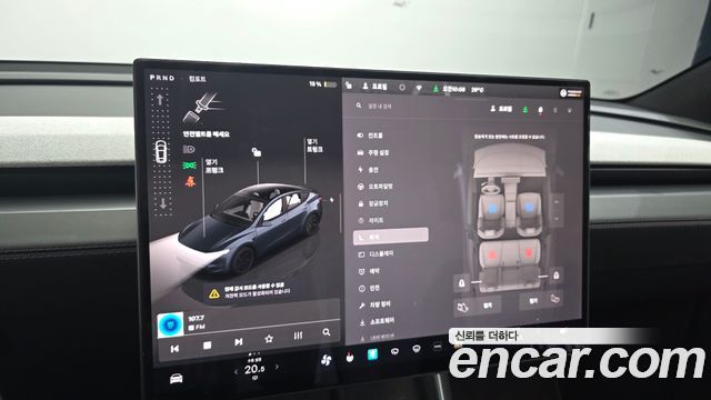 Tesla Model Y 2026 — photo 35