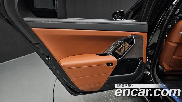BMW 7-Series 2026 — photo 15