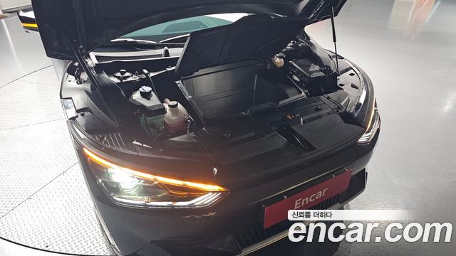 Kia EV6 2023 — photo 6