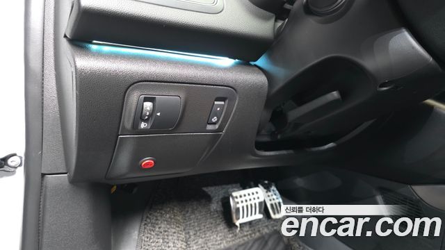 Renault Korea SM6 2024 — photo 14