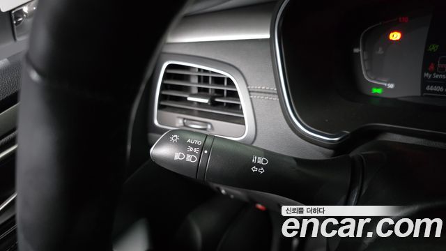 Renault Korea SM6 2024 — photo 18