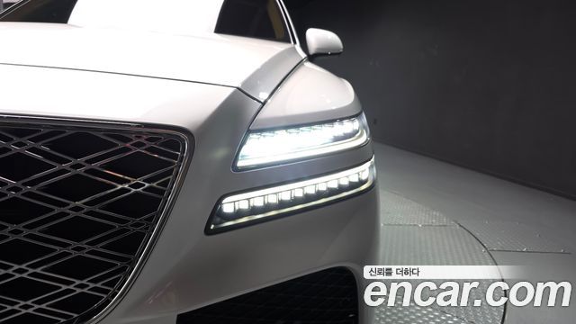 Genesis GV80 2026 — photo 8