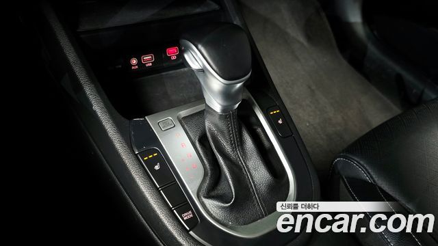 Kia K3 2021 — photo 12