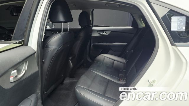 Kia K3 2021 — photo 20
