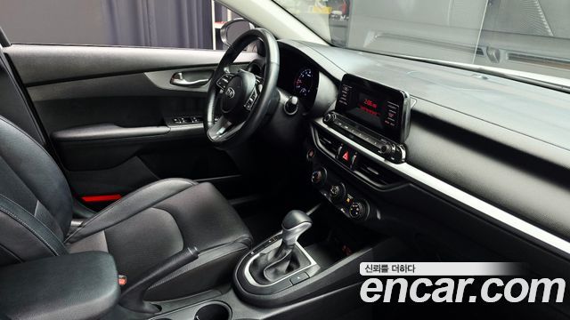 Kia K3 2021 — photo 25