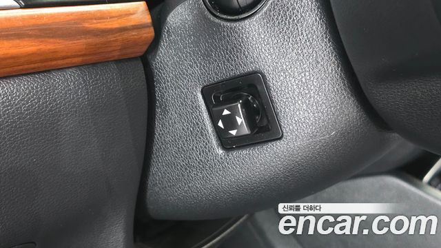 Kia K7 2016 — photo 22