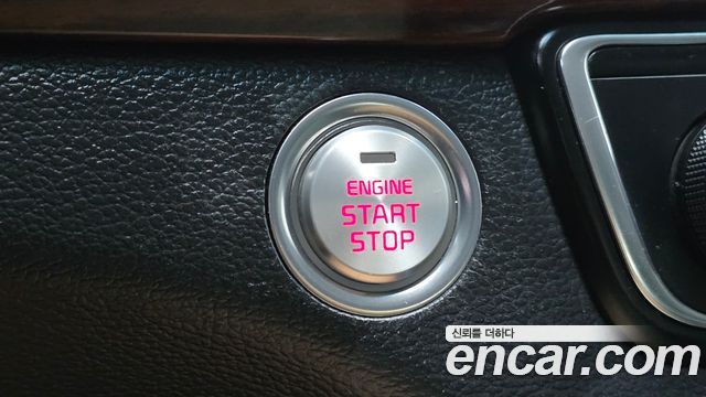Kia K7 2016 — photo 28