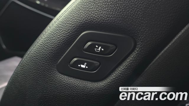 Kia K7 2016 — photo 31