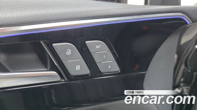Audi A4 2021 — photo 22