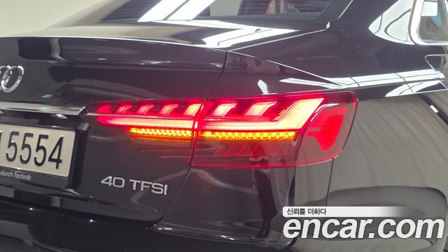 Audi A4 2021 — photo 9