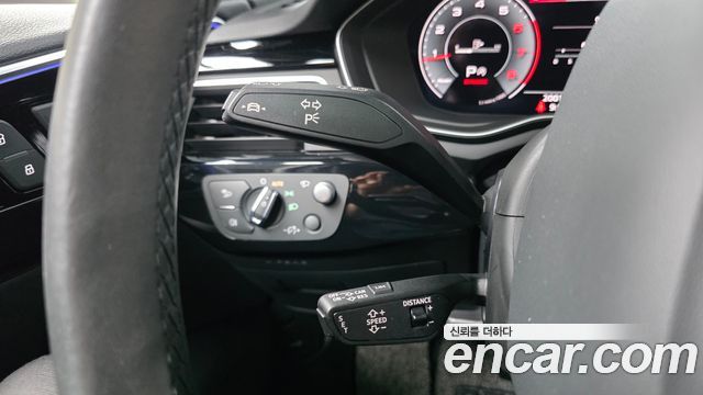 Audi A4 2021 — photo 27