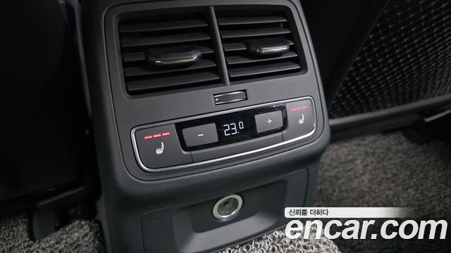 Audi A4 2021 — photo 29