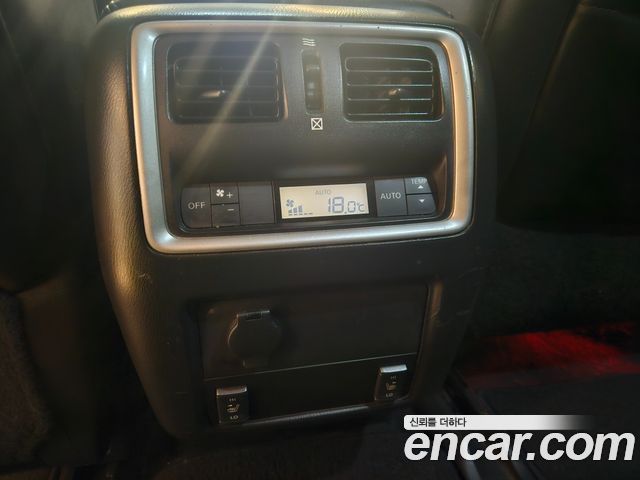 Infiniti JX 2013 — photo 19