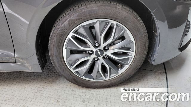 Kia K5 2022 — photo 5