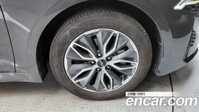 Kia K5 2022 — photo 7