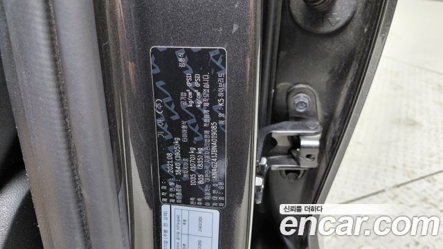 Kia K5 2022 — photo 27
