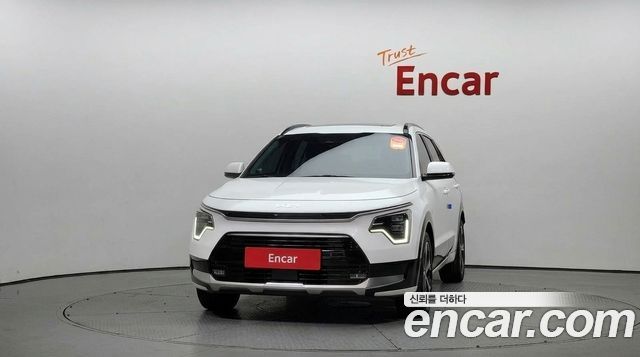 Kia Niro 2023 — photo 3