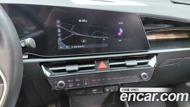 Kia Niro 2023 — photo 19