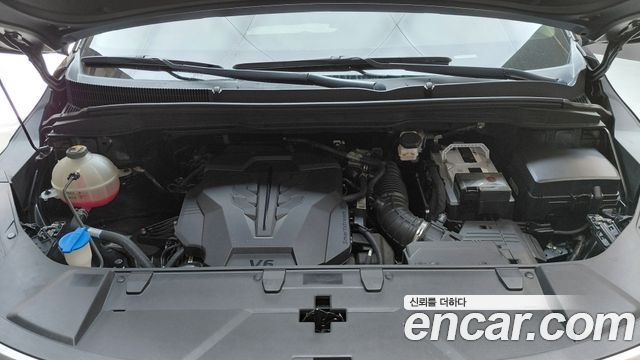 Kia Canival 2023 — photo 6