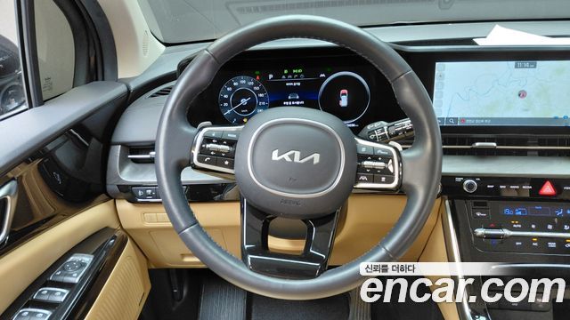 Kia Canival 2023 — photo 20