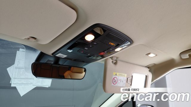 Kia Canival 2023 — photo 22