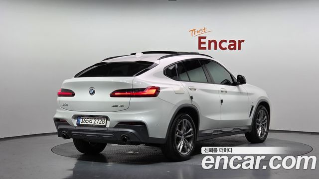 BMW X4 2021 — photo 2