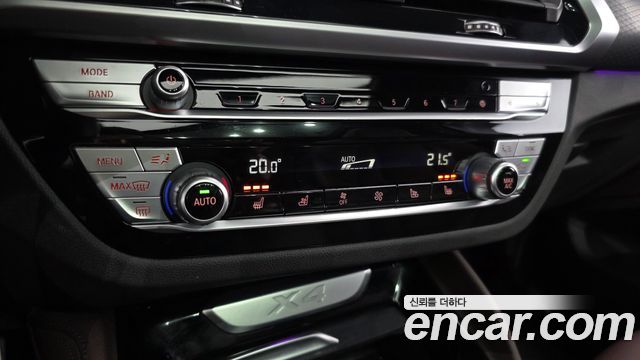 BMW X4 2021 — photo 22