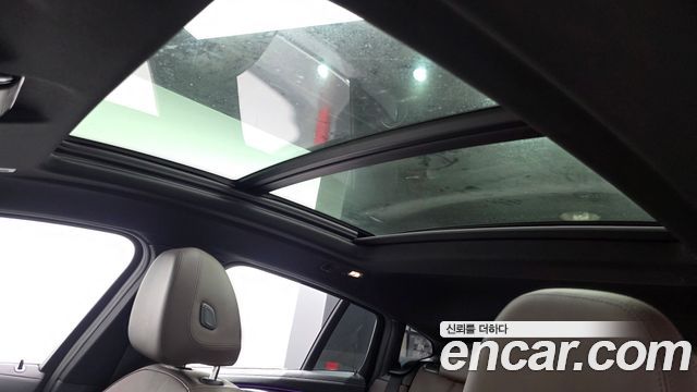BMW X4 2021 — photo 24
