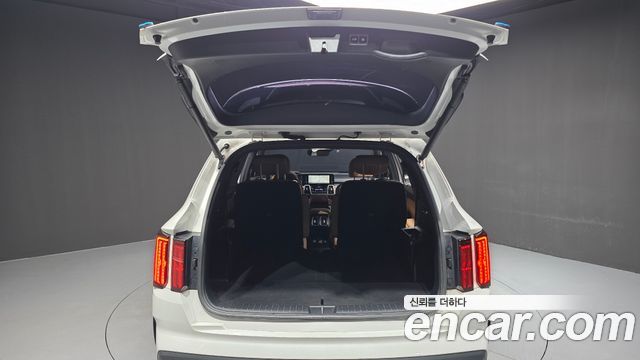 Kia Sorento 2022 — photo 19