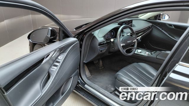 Genesis G80 2023 — photo 13