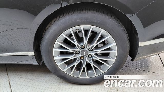 Genesis G80 2023 — photo 7