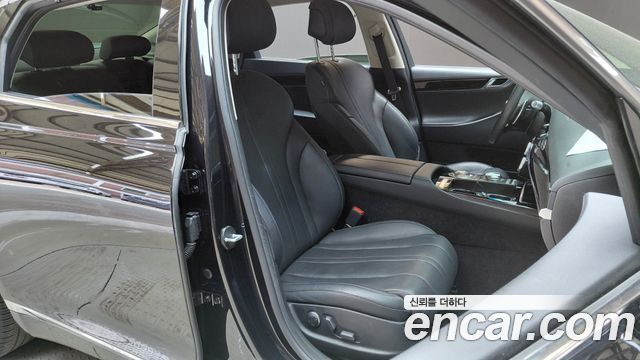Genesis G80 2023 — photo 16