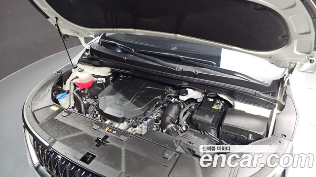 Kia Canival 2023 — photo 6
