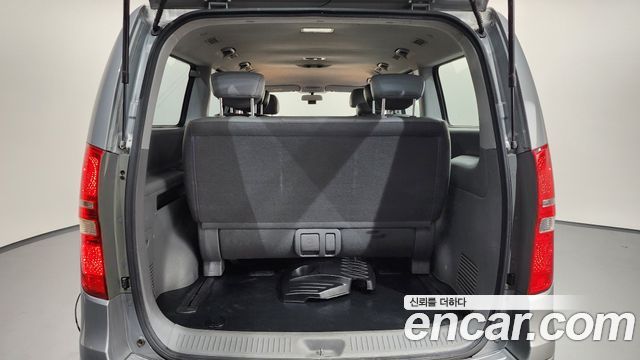 Hyundai Starex 2013 — photo 20