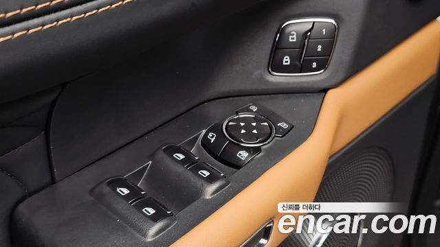 Ford Expedition 2023 — photo 26