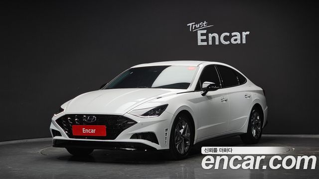 Hyundai Sonata 2022 — photo 1